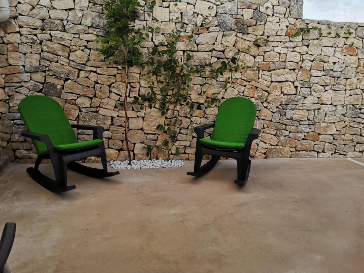 Dimora Verde B Con Trullo Masseria Poesia チステルニーノ エクステリア 写真