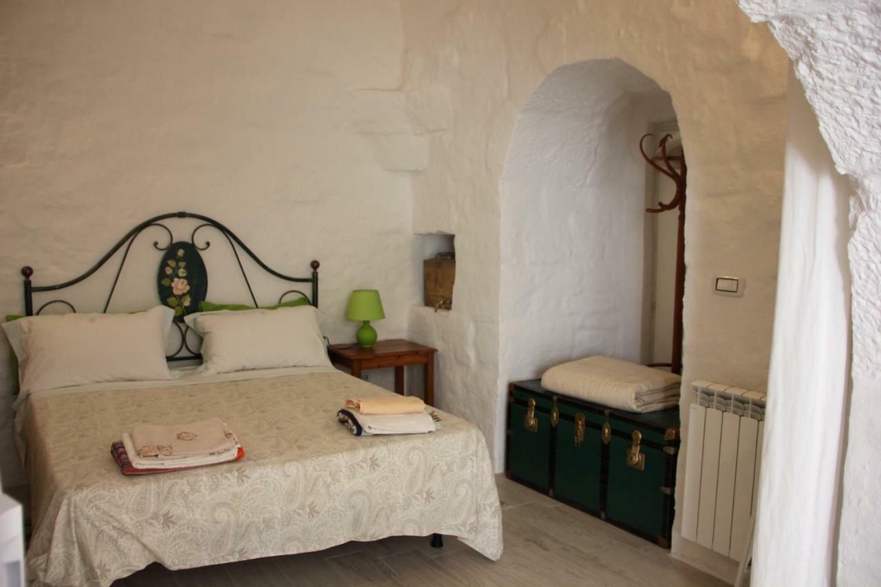 Dimora Verde B Con Trullo Masseria Poesia チステルニーノ エクステリア 写真